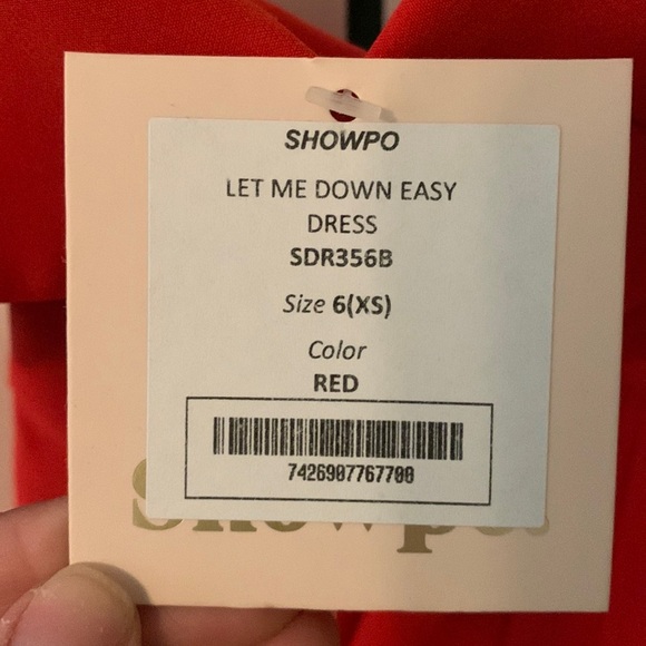 SHOWPO Red ‘Let me down east’ cocktail dress NWT - Picture 3 of 4
